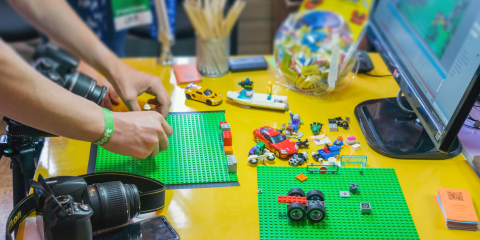 stop-motion animation on green screen